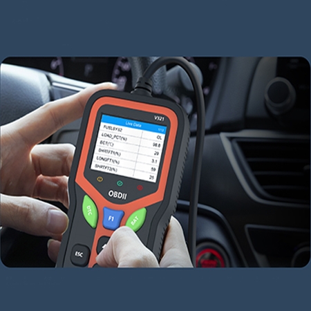 Car diagnostic code reader detail