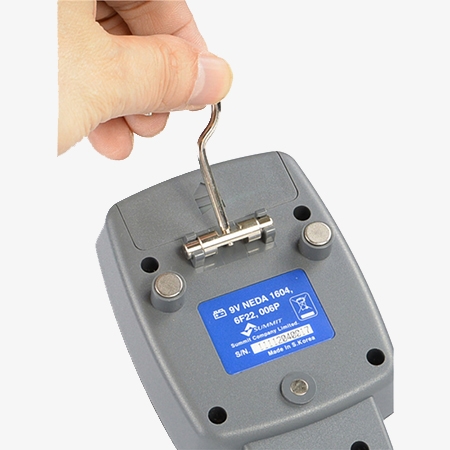 Thermistor digital vacuum gauge detail