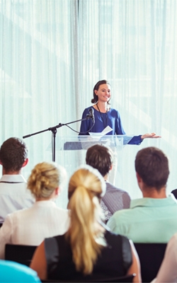 Hifi bass power amplifier for conference speech