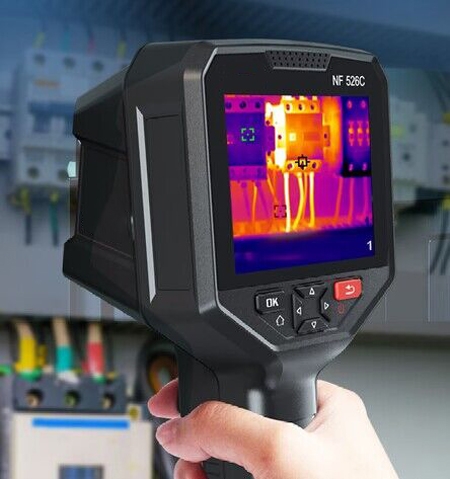 Infrared thermal camera for building