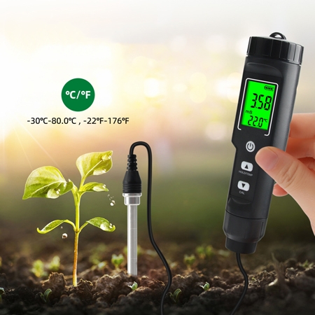 Portable soil moisture meter outdoor test